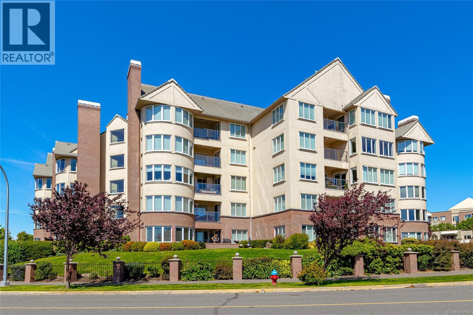 #109 50 Songhees Rd - 39