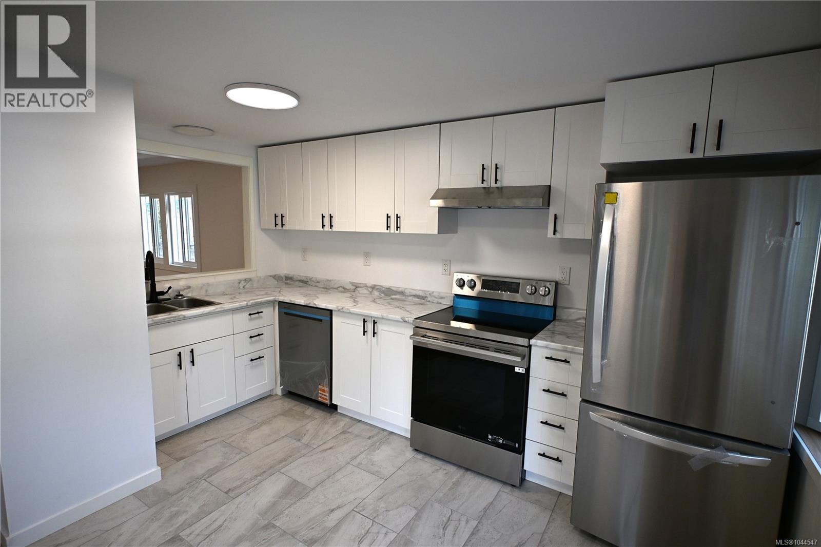#55 1000 Chase River Rd - Image 4