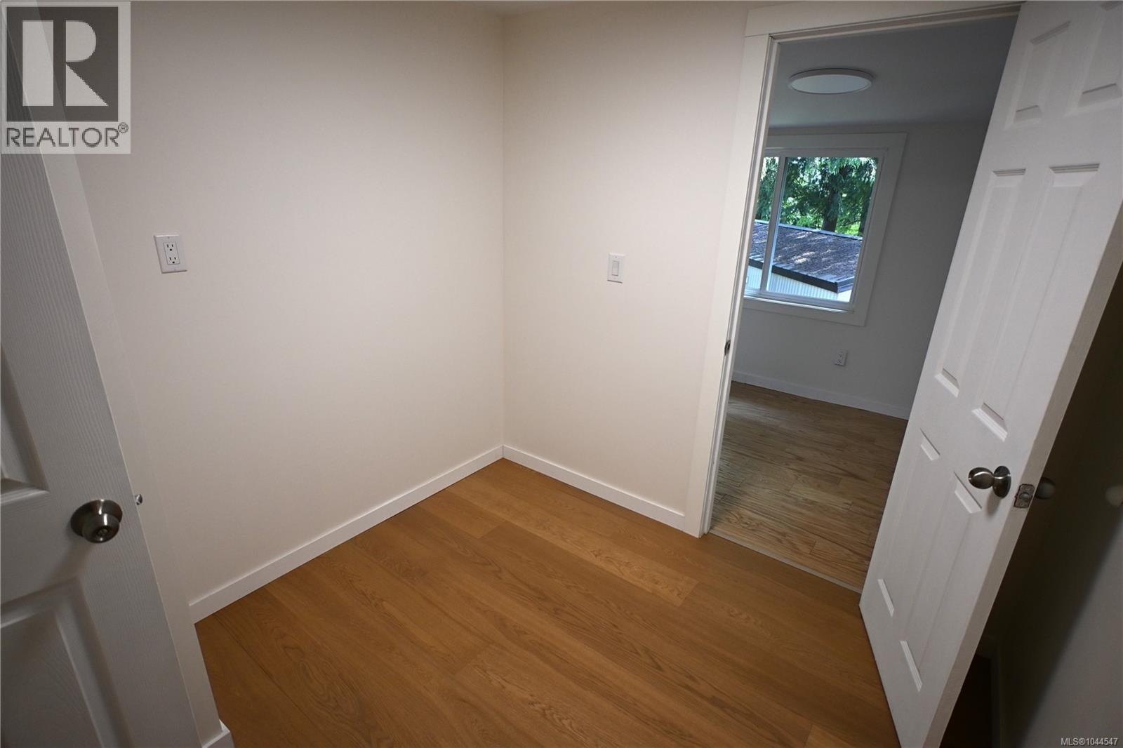 #55 1000 Chase River Rd - Image 11