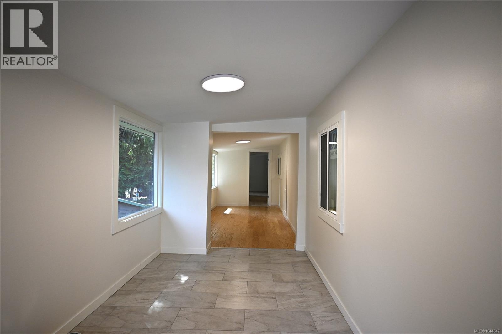 #55 1000 Chase River Rd - Image 8