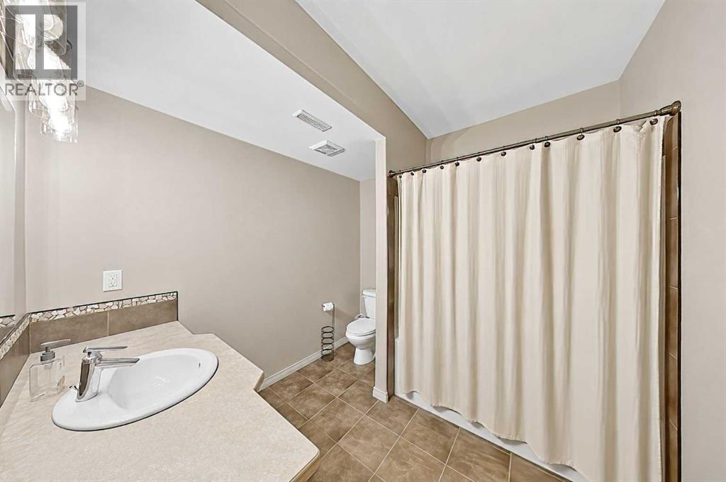 246 Addington Drive - 28