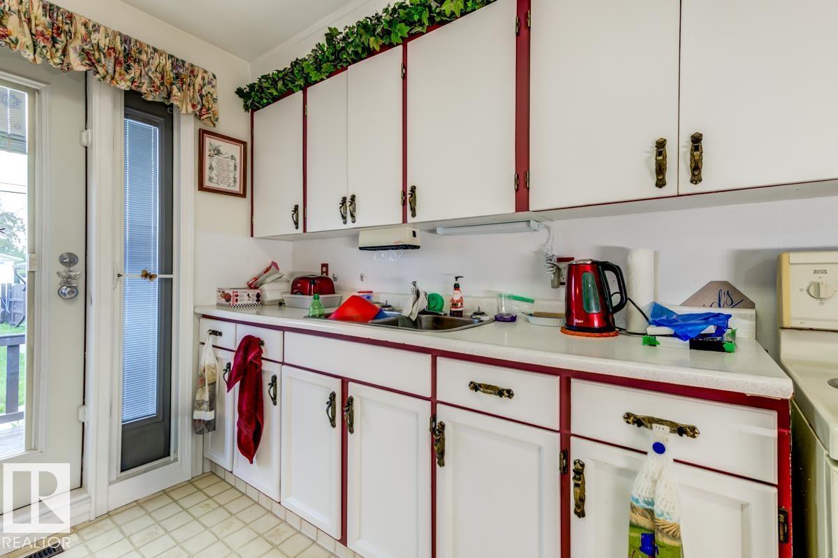13517 136 ST NW - 14