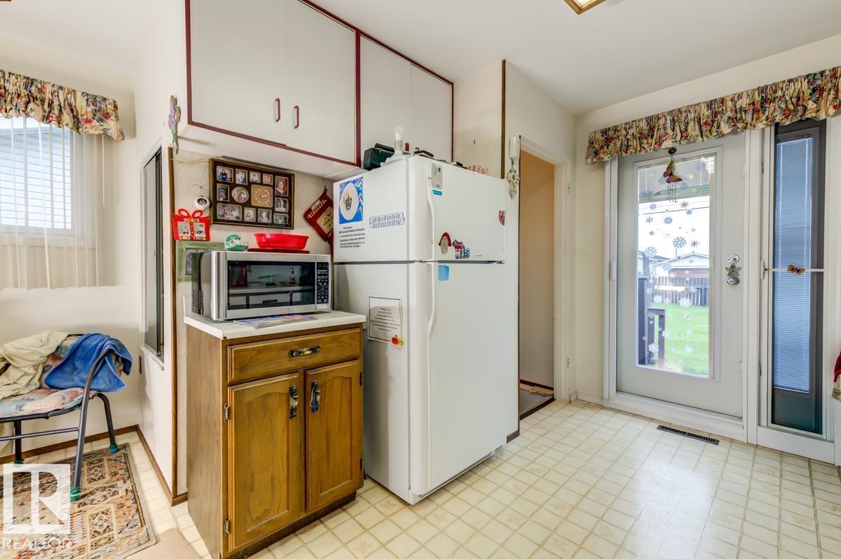 13517 136 ST NW - 16
