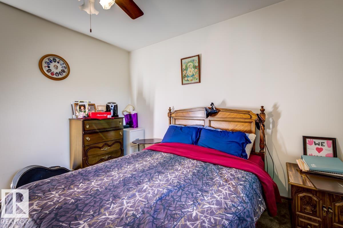 13517 136 ST NW - 23