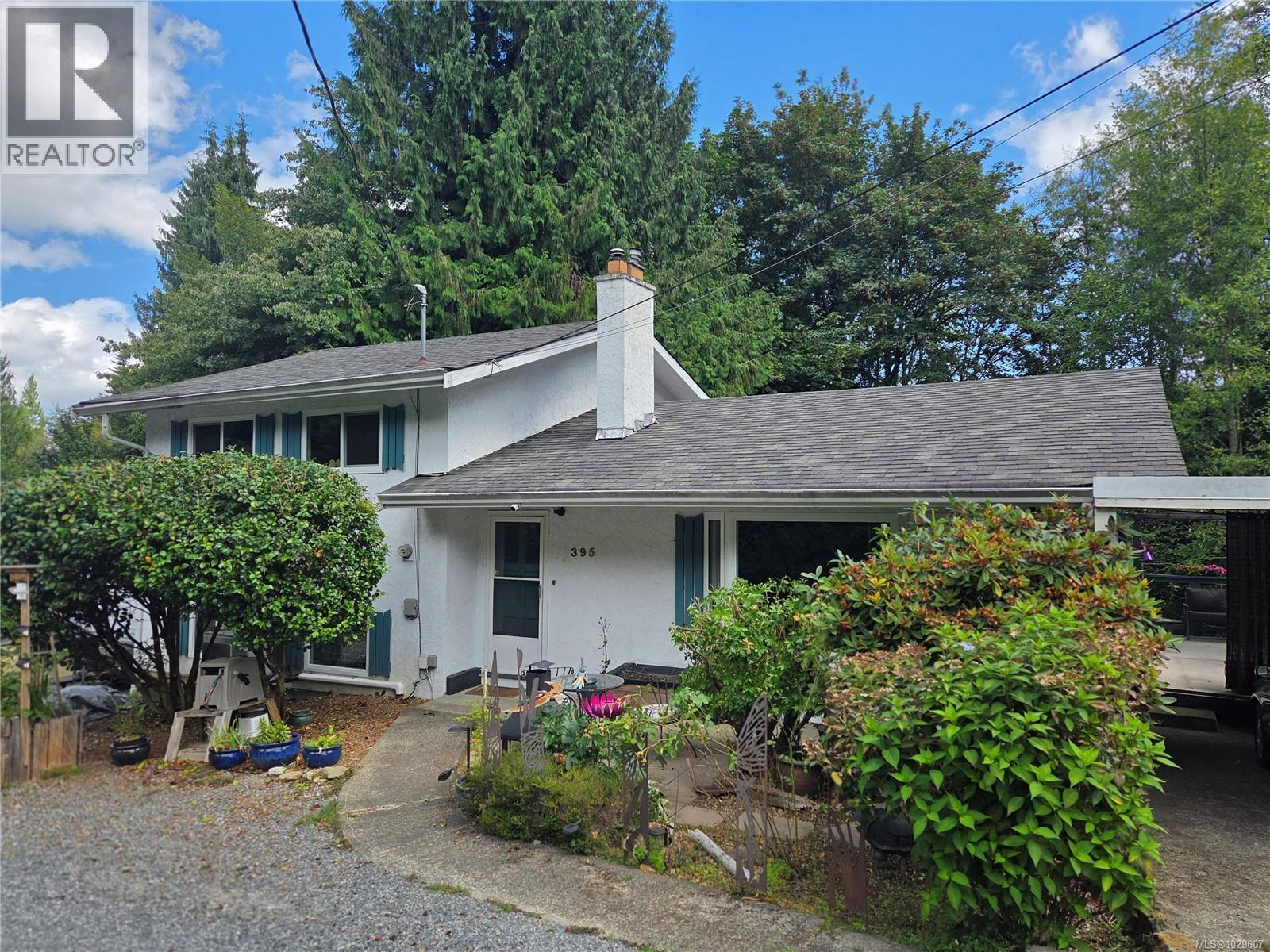 395 Dogwood Dr - 1