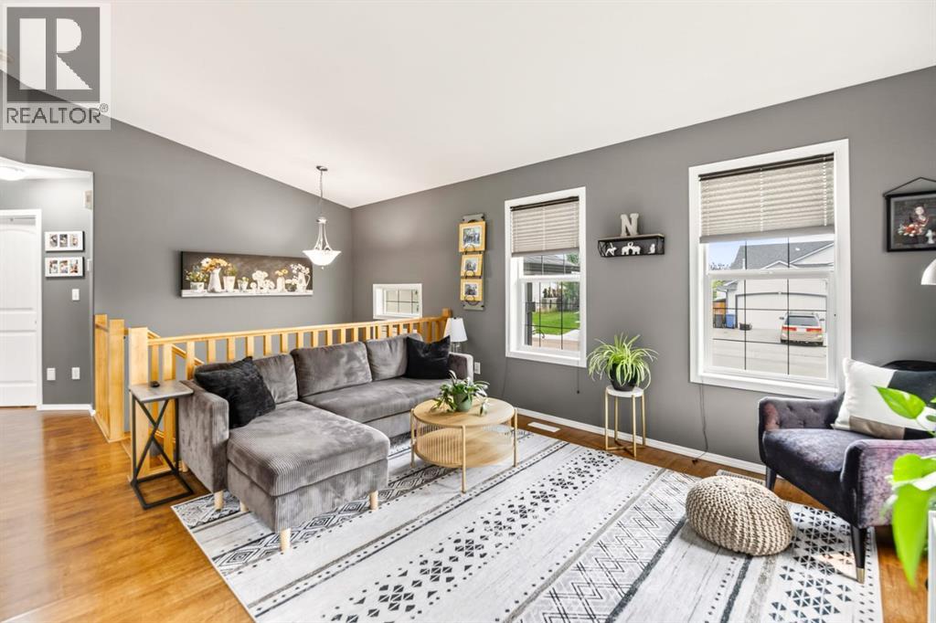 44 Duncan Street, Penhold