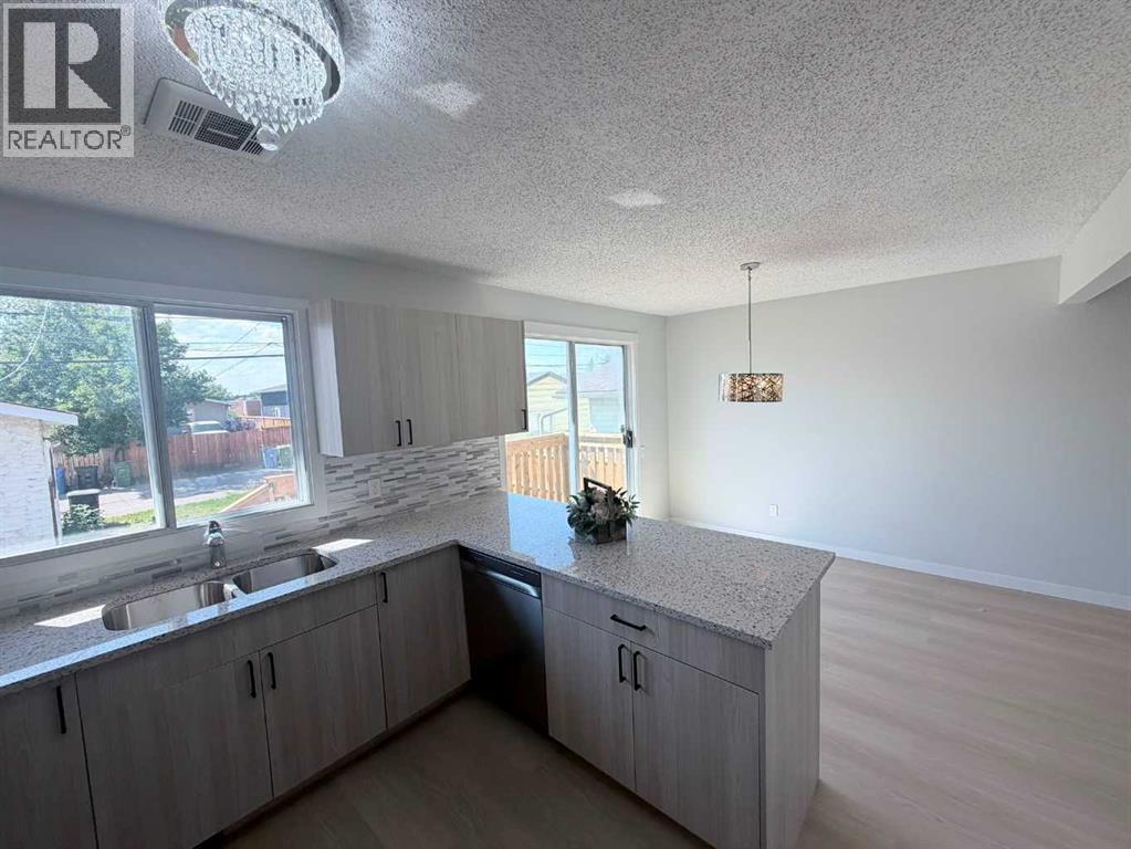 215 Penbrooke Way SE - 19