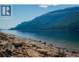 1423 Purcell Lane, Johnsons Landing, BC V0G1A0 Photo 25