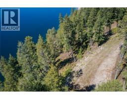 1423 Purcell Lane, Johnsons Landing, BC V0G1A0 Photo 12
