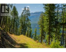 1423 Purcell Lane, Johnsons Landing, BC V0G1A0 Photo 15