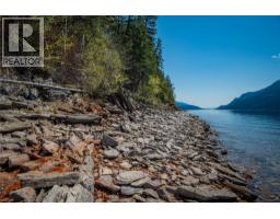 1423 Purcell Lane, Johnsons Landing, BC V0G1A0 Photo 24