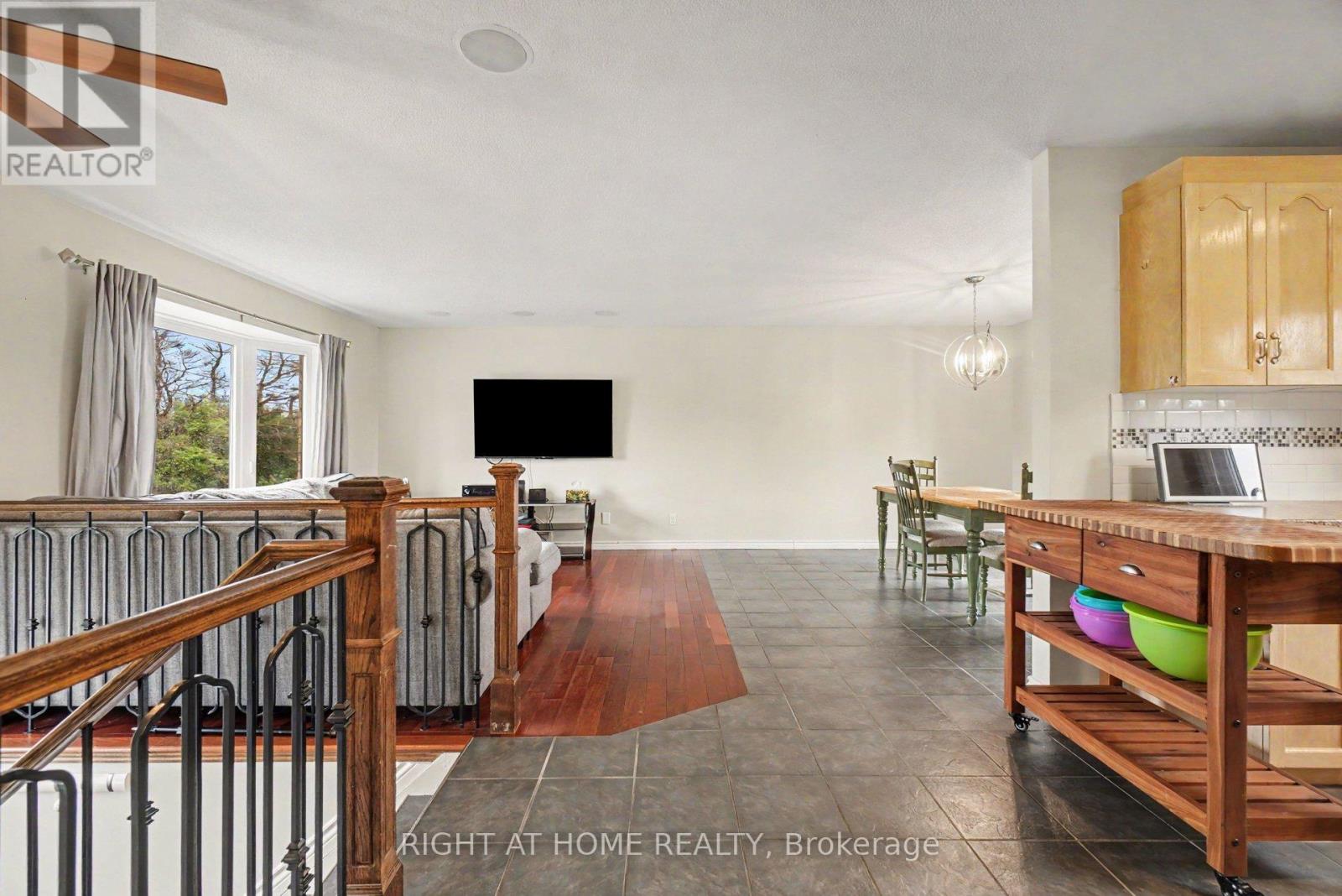3320 GENDRON ROAD - Image 6