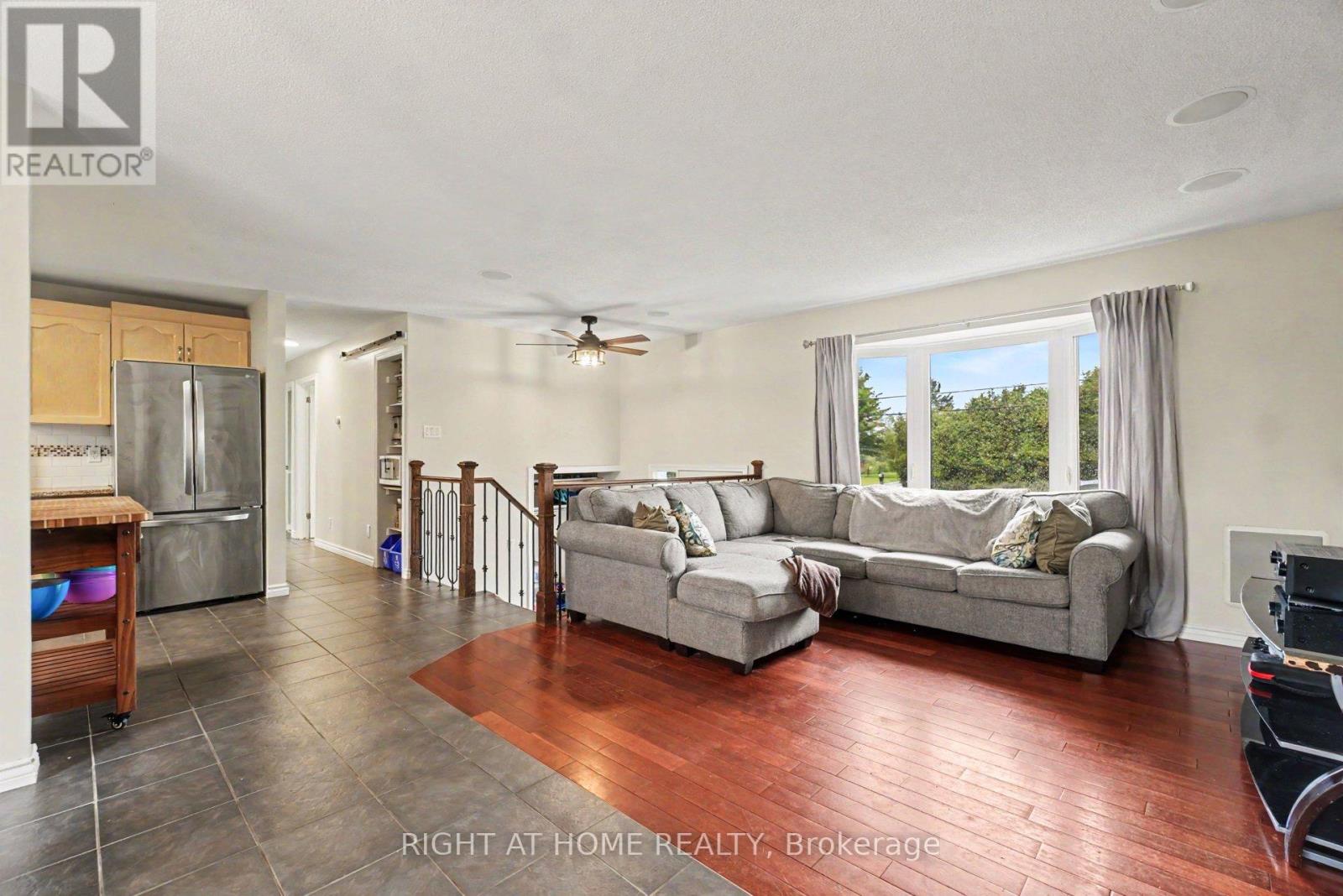 3320 GENDRON ROAD - 7