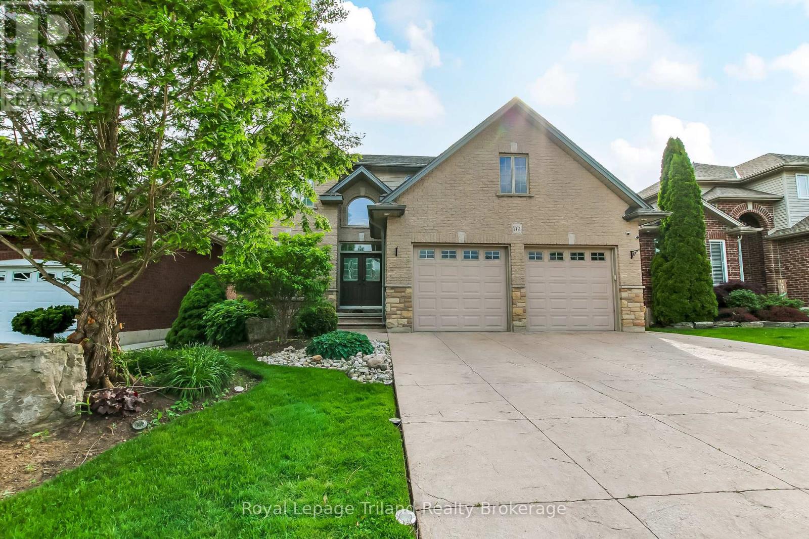 761 GLENWOOD ROAD N - 2