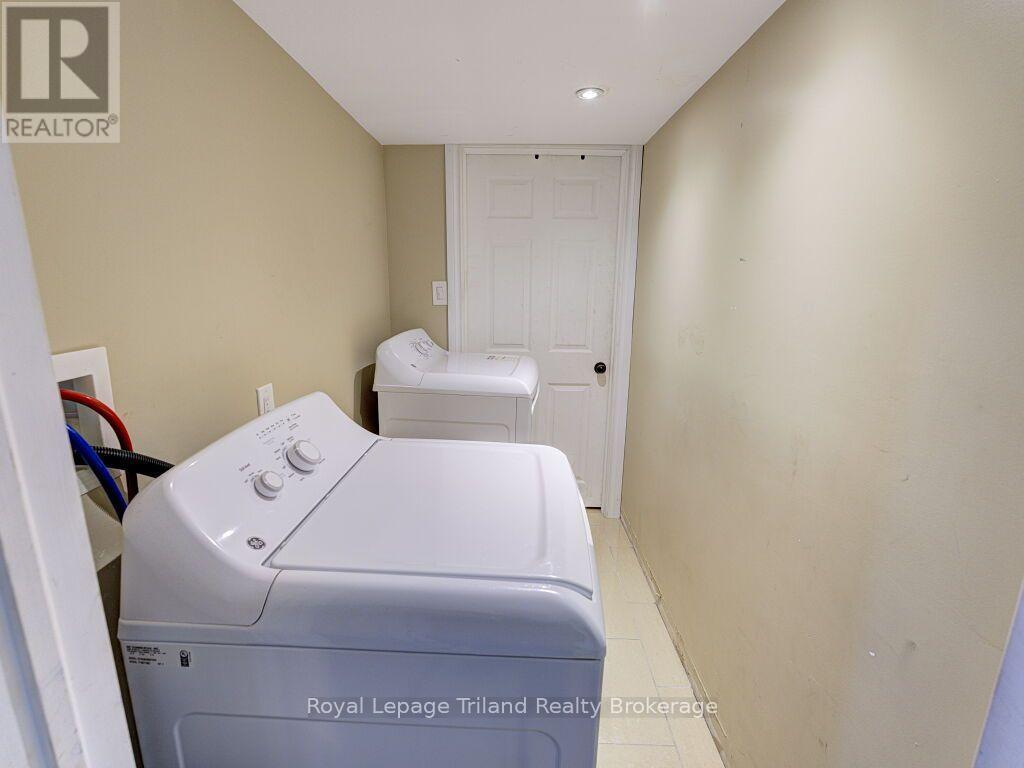 761 GLENWOOD ROAD N - 50