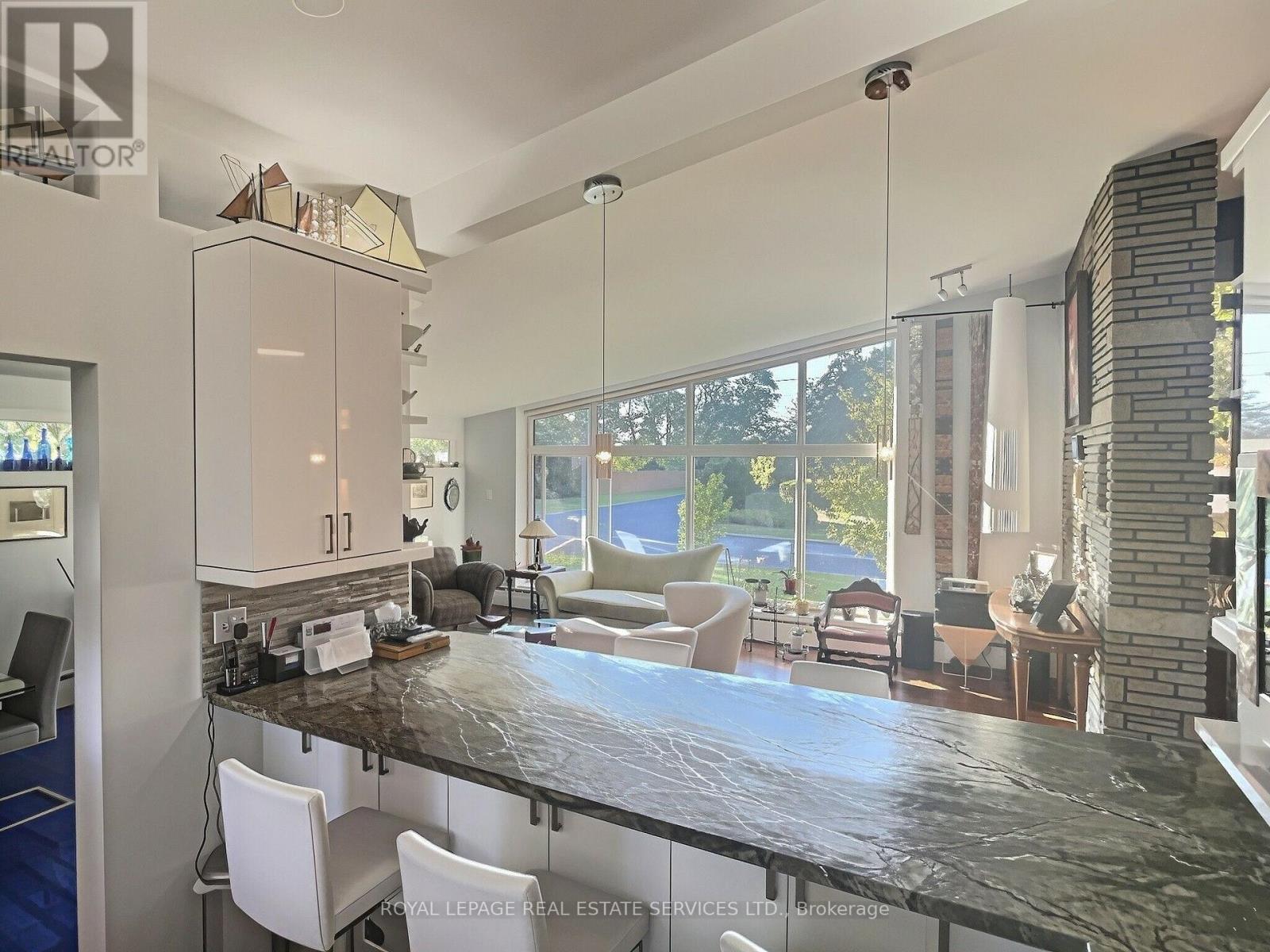 33 BLUE FOREST DRIVE - 16