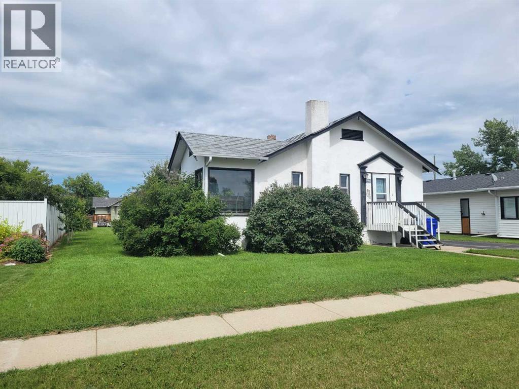 5105 WINDSOR Avenue - 2