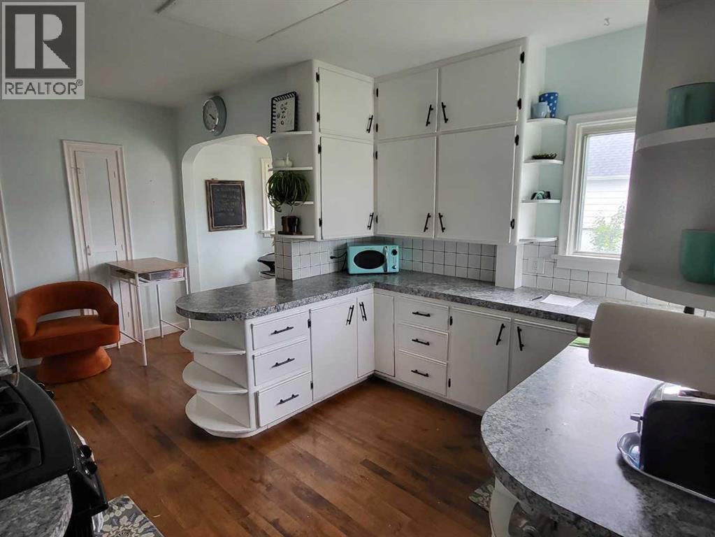 5105 WINDSOR Avenue - Image 11