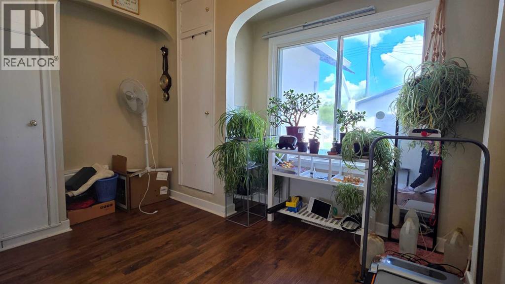 5105 WINDSOR Avenue - Image 20