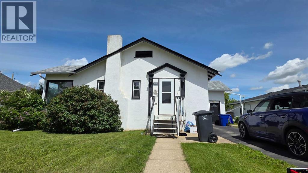 5105 WINDSOR Avenue - 1