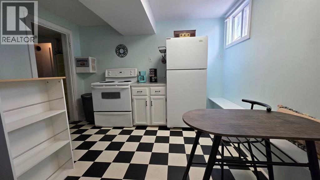 5105 WINDSOR Avenue - 32