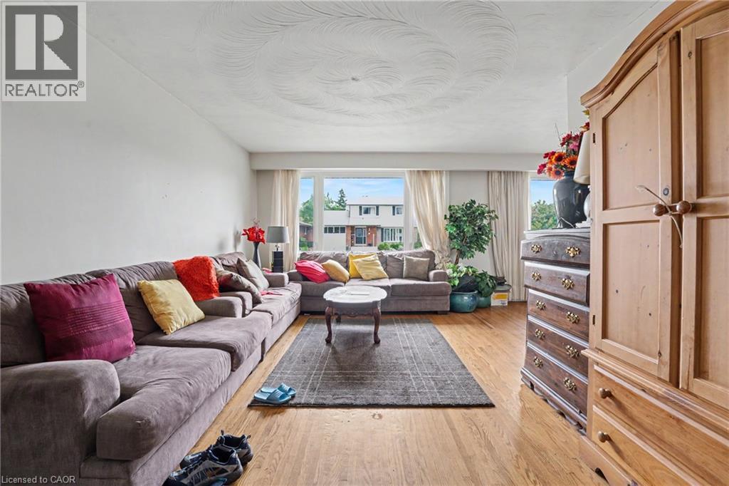 31 DARLINGTON Drive - Image 5