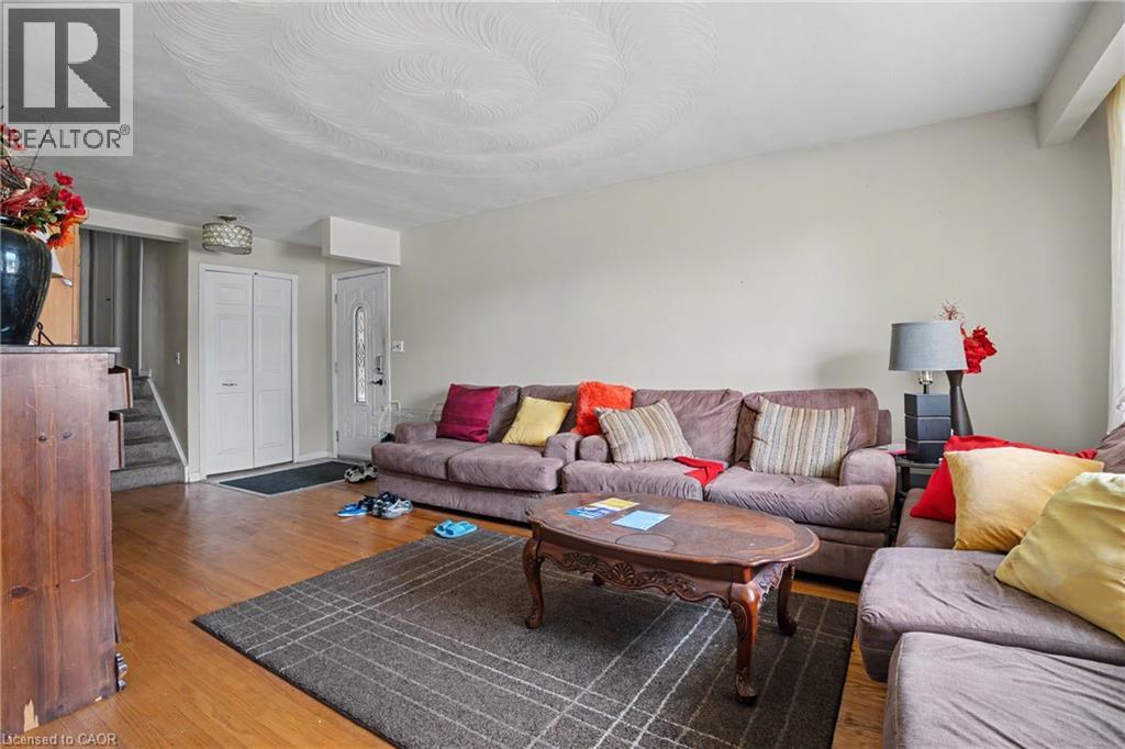 31 DARLINGTON Drive - Image 6