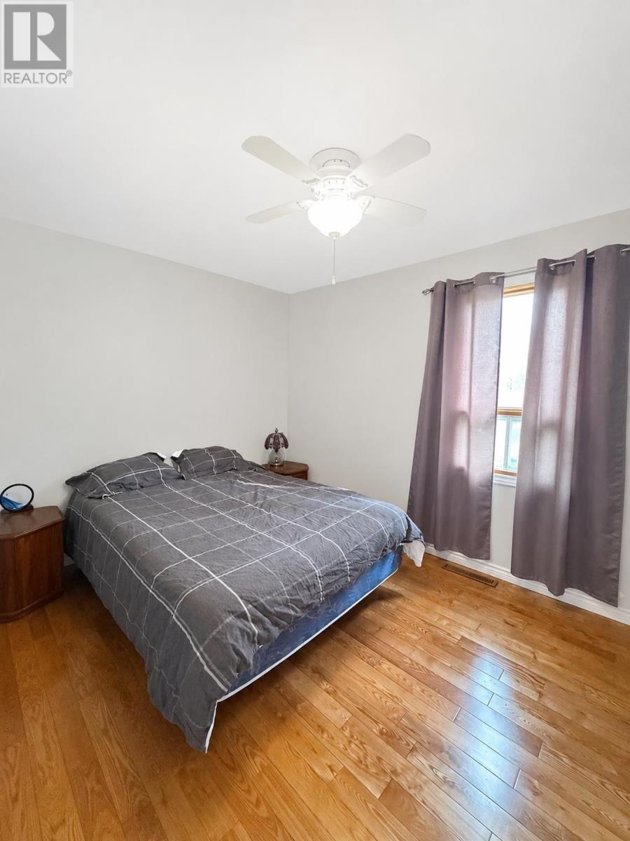 101 Balsam DR - 11