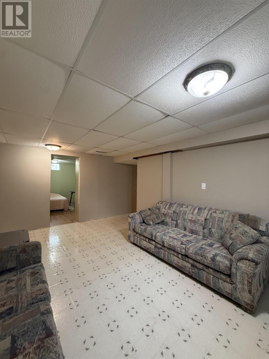 101 Balsam DR - 13
