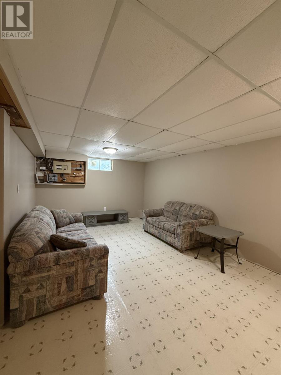 101 Balsam DR - 14