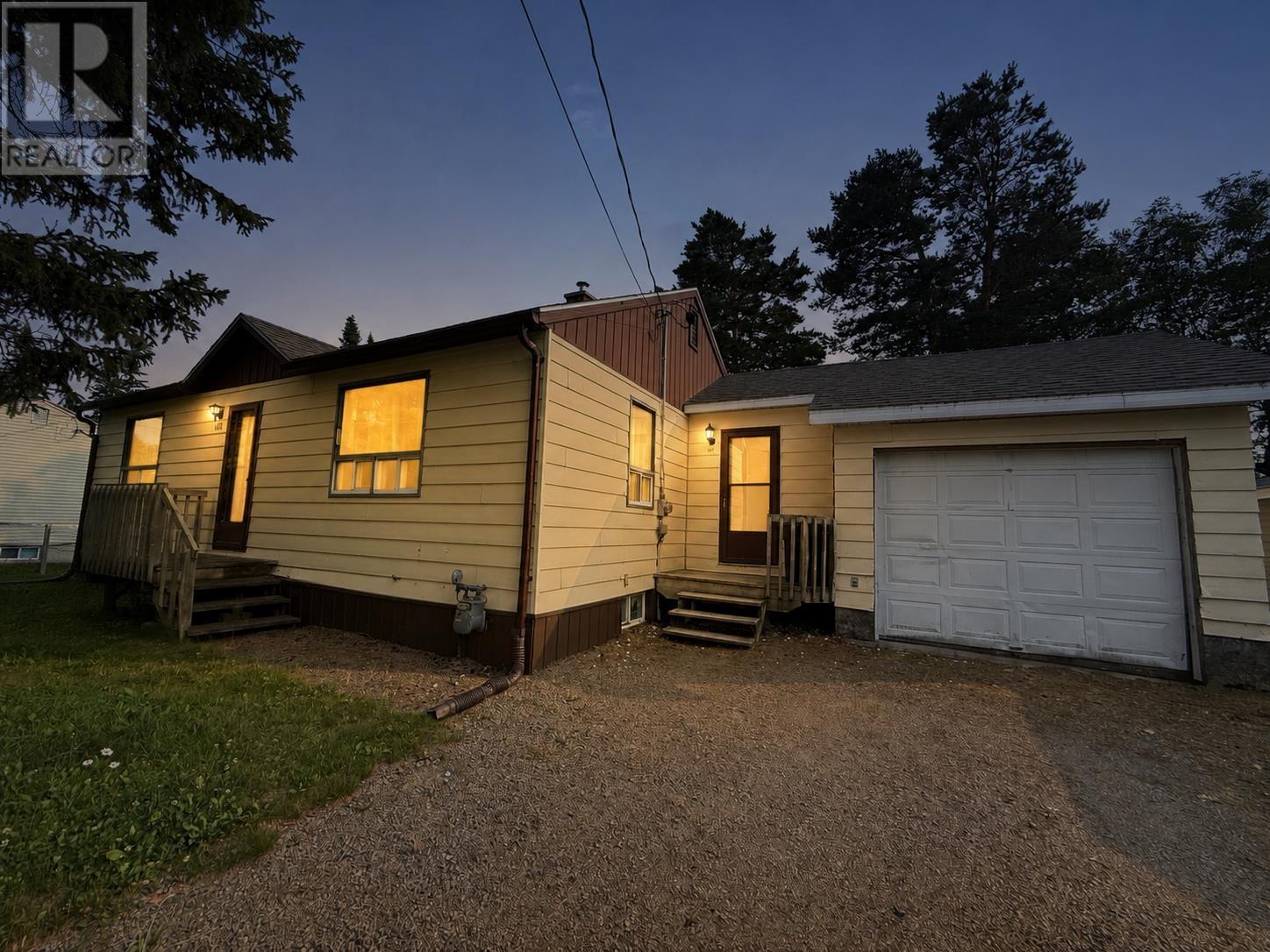 101 Balsam DR - 2