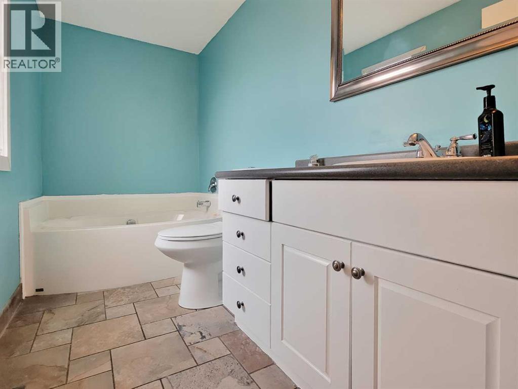 10826 98 Street - 29