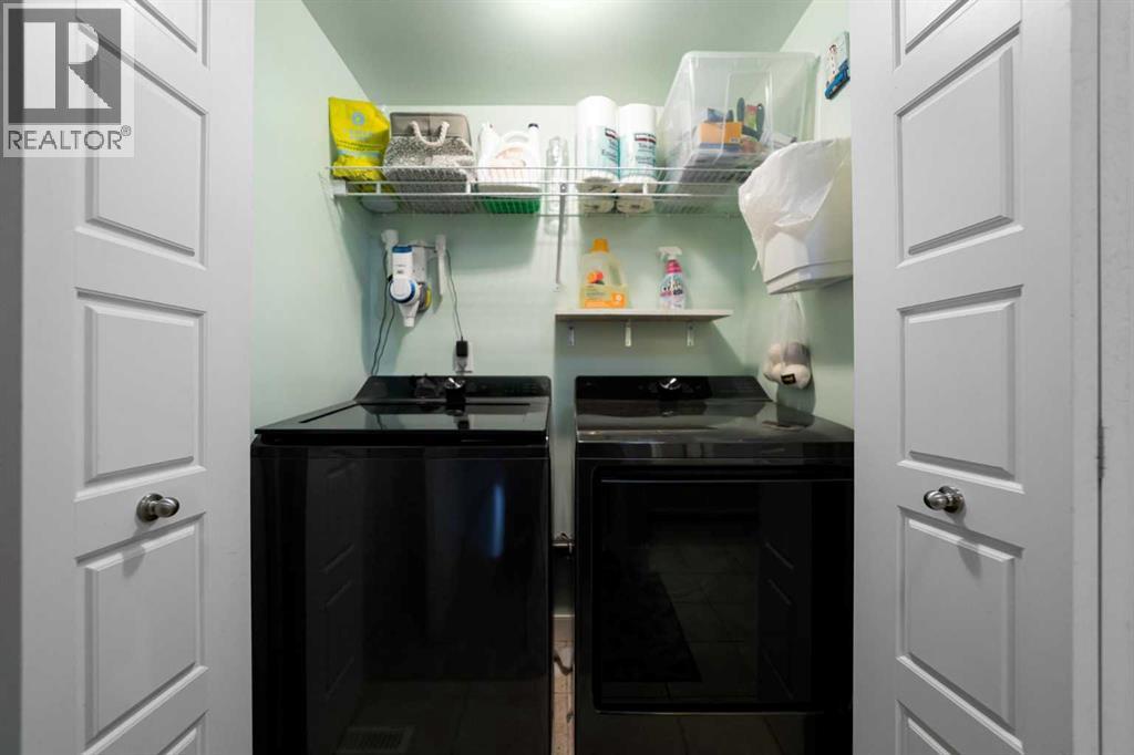 3706 76 Street - 11