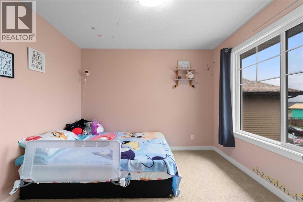 3706 76 Street - 16