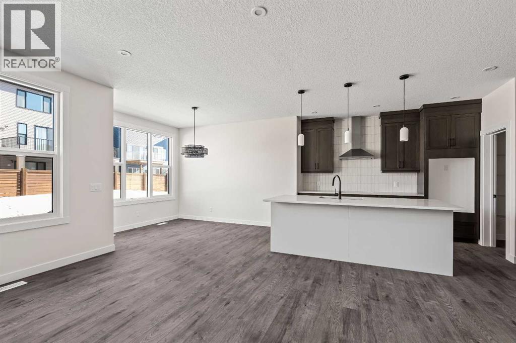 167 Lucas Gardens NW - 15