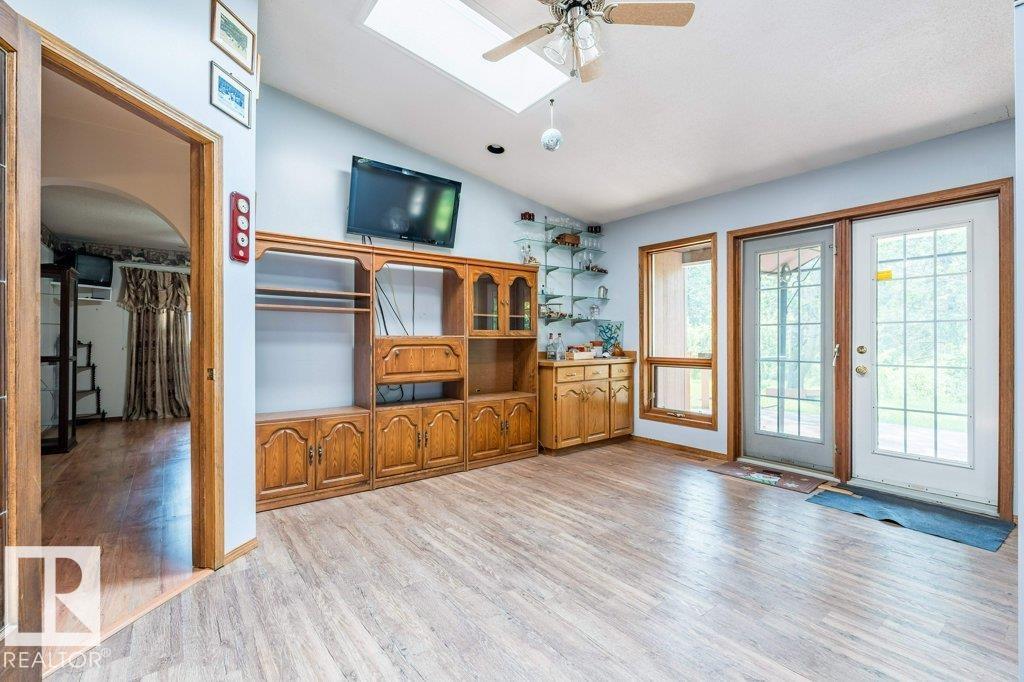 473068 RGE ROAD 243 A - 25