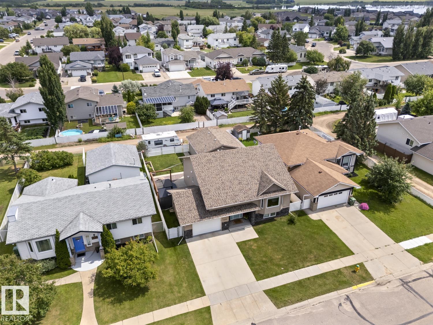 4109 40 ST - 4