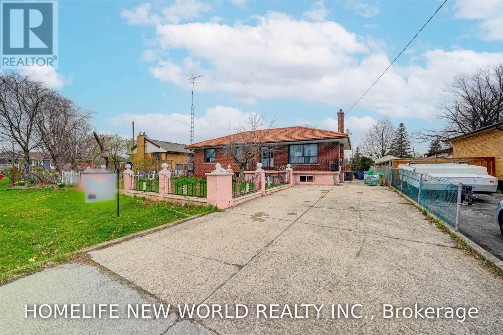 349 WOODALE AVENUE - 1