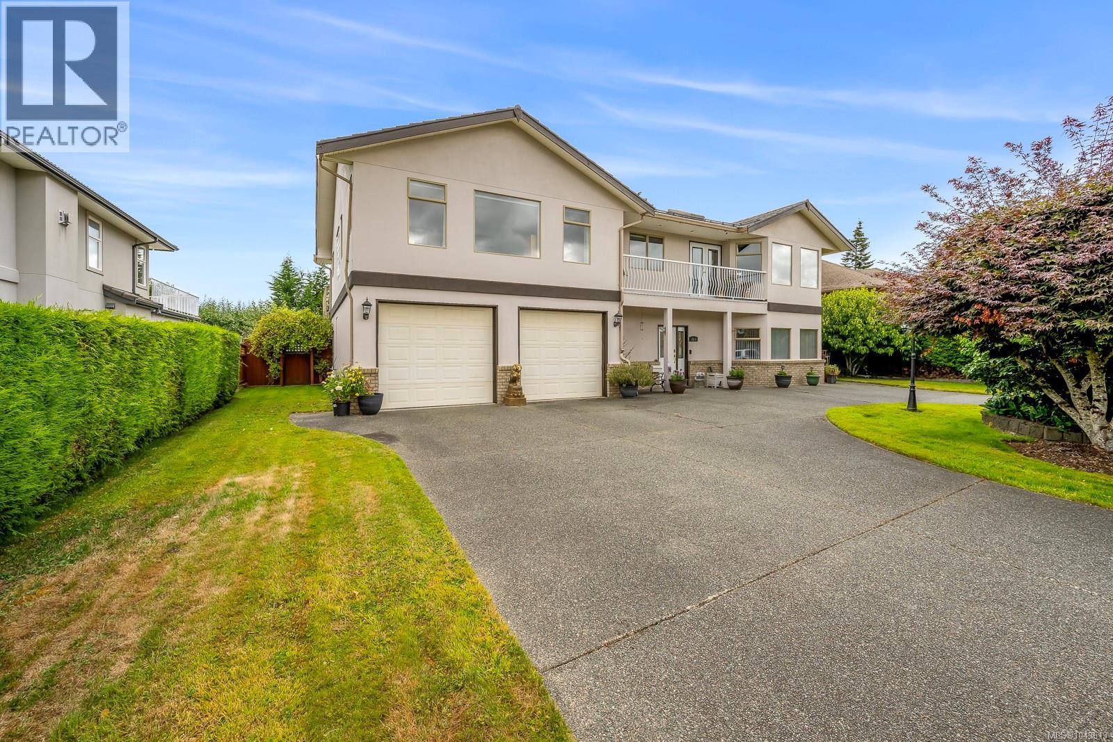 1564 Trumpeter Cres SW - 3