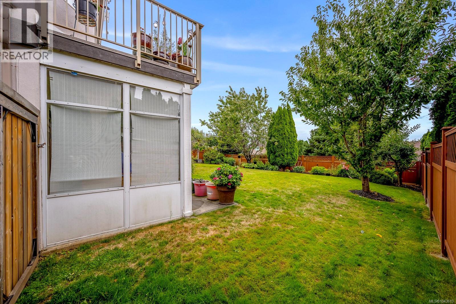 1564 Trumpeter Cres SW - 61