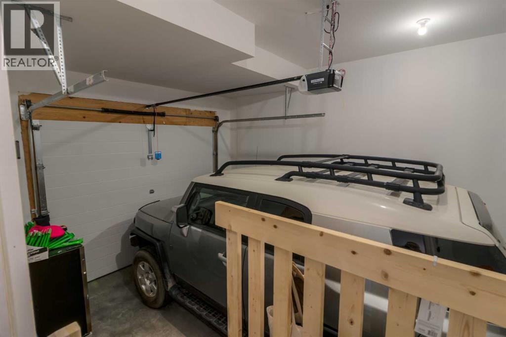 #4 1568 Stafford Drive N - Image 39