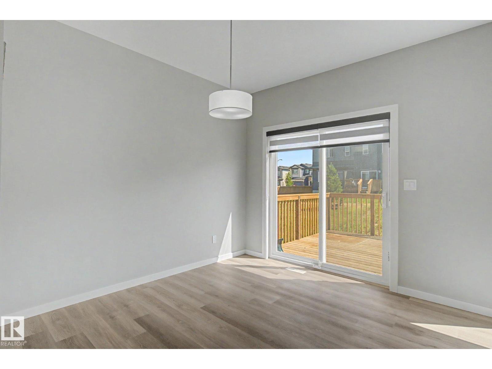 311 29 ST SW SW - 12