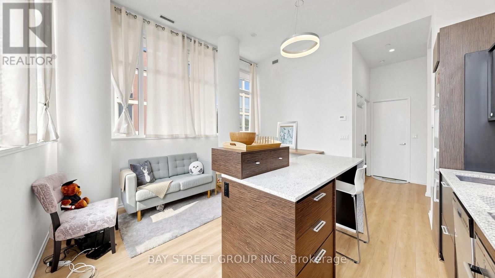 #311 75 ST NICHOLAS STREET - 11