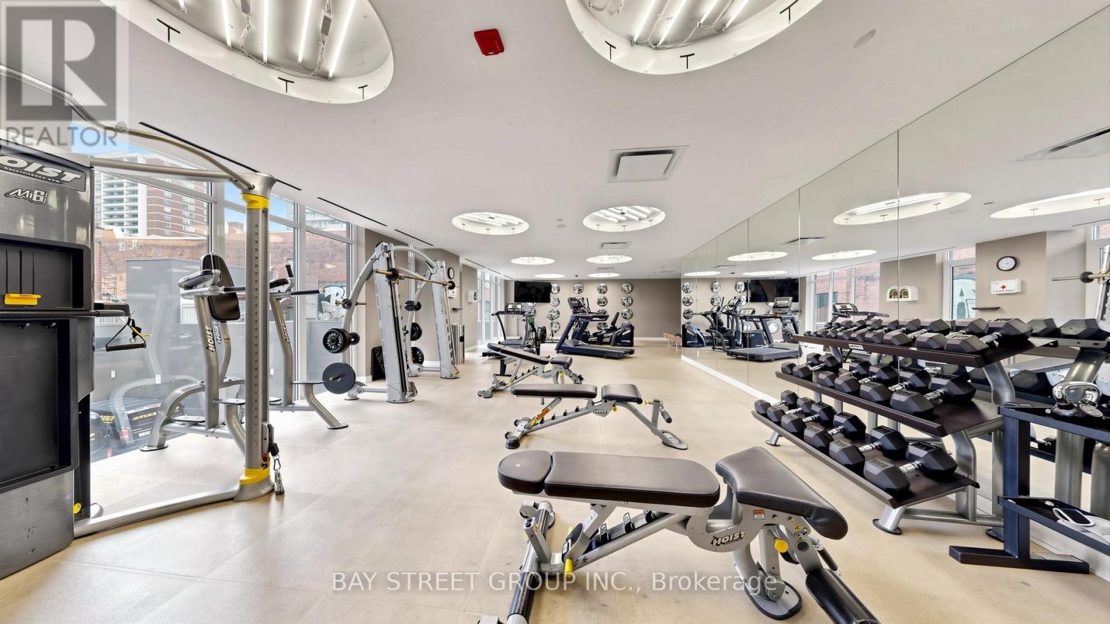 #311 75 ST NICHOLAS STREET - 24