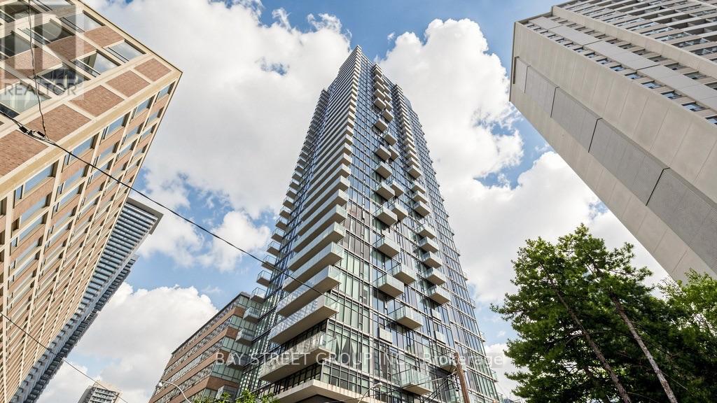 #311 75 ST NICHOLAS STREET - 27