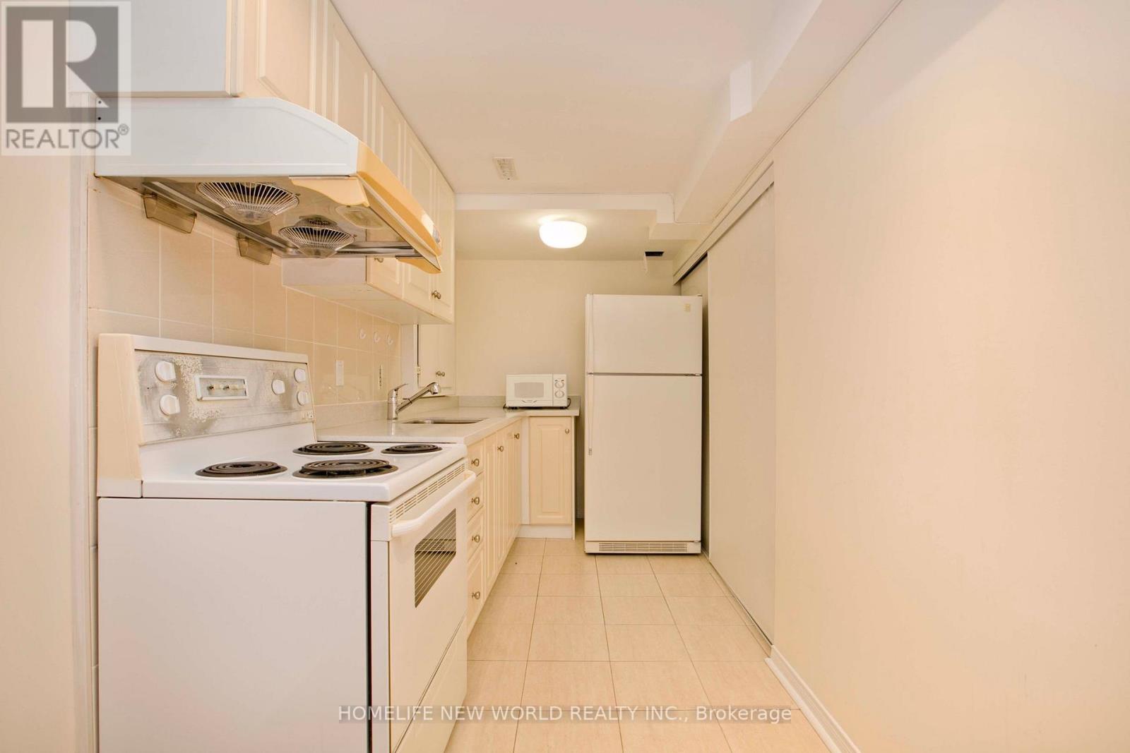 86 AMARILLO AVENUE - 27