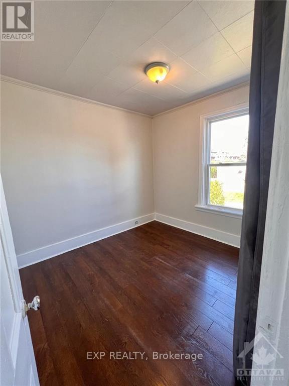 2 Bed, 1 Bath House for Rent in Ottawa – 2 – 502 RICHARDSON AVENUE, Ottawa – MLS# X13619484 - Image 13
