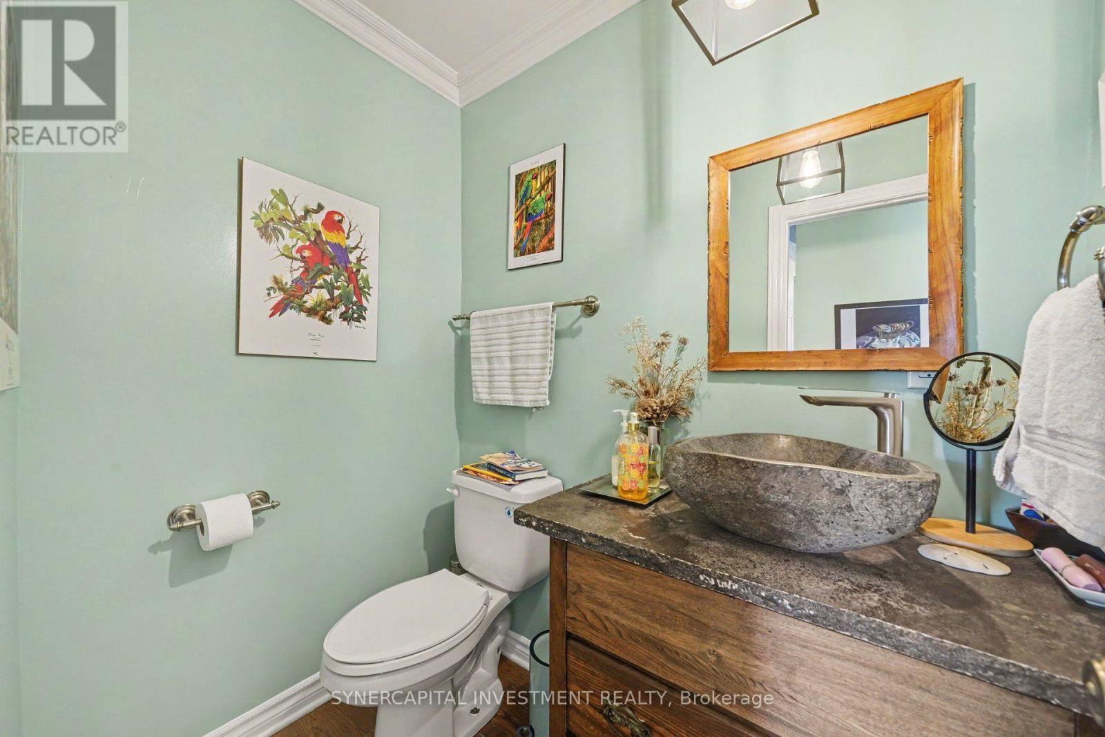4 DORIS AVENUE - 14