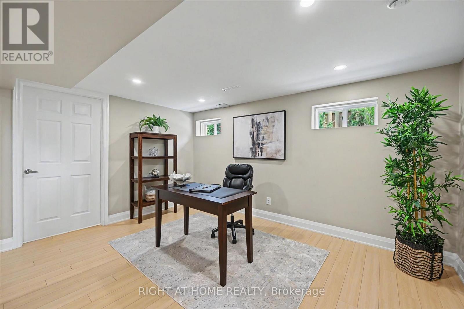 461 WITHNELL CRESCENT - Image 27