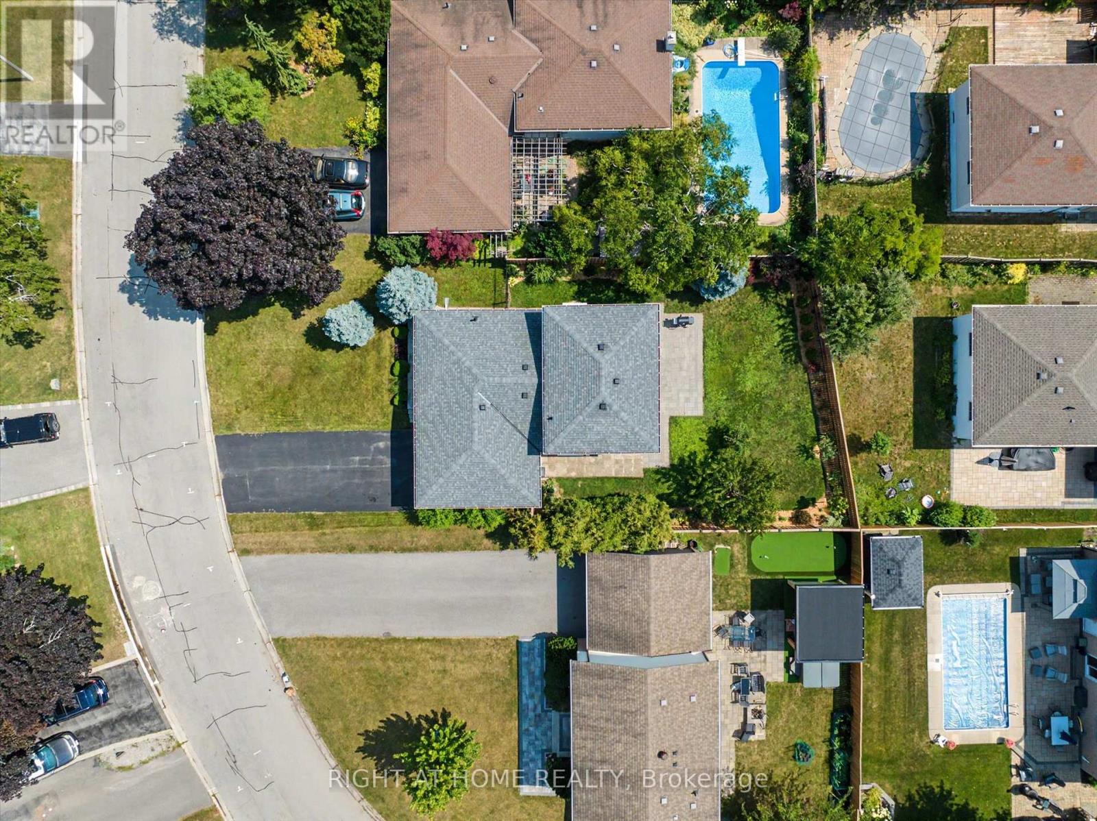 461 WITHNELL CRESCENT - Image 30